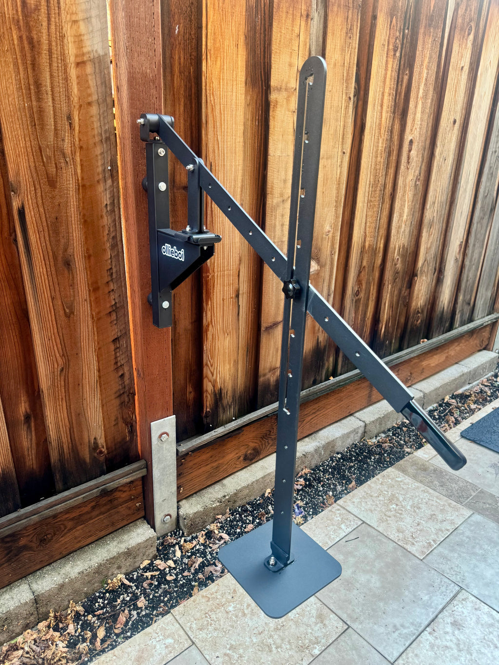 Wall-Mounted Manual Trash Compactor& Aluminum Can Crusher – Carbon Steel, Eco-Friendly, $79.99